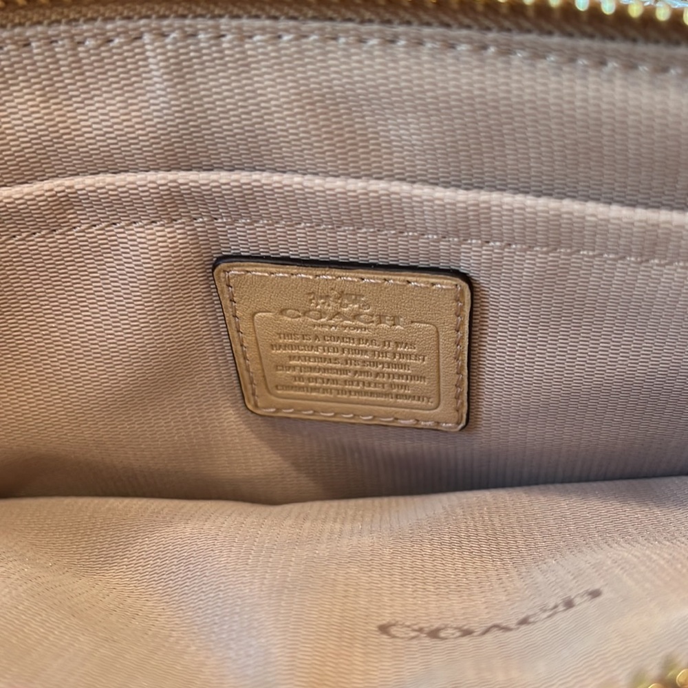 Coach XL wristlet pouch. NWTS golden beige Authentic - Picture 10 of 14